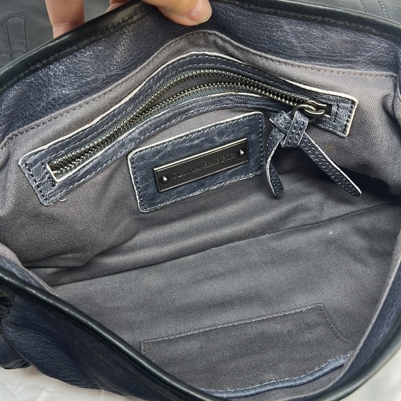 Olivia Harris Black Crossbody Bag - Picture 13 of 16